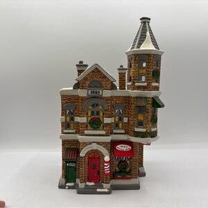 Dept 56 1991 Vintage The Original Snow Village Jacks’s Corner Barber Shop 5406-2